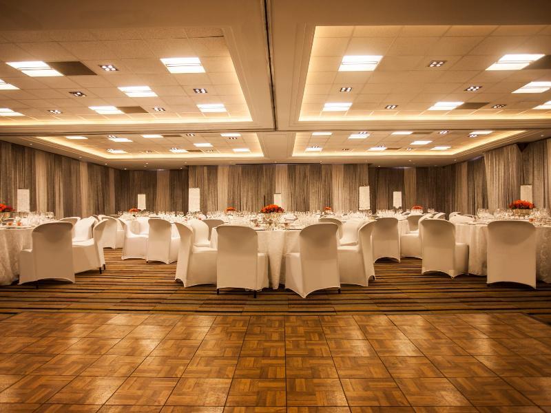Piazza Hotel Montecasino Сандтон Екстер'єр фото
